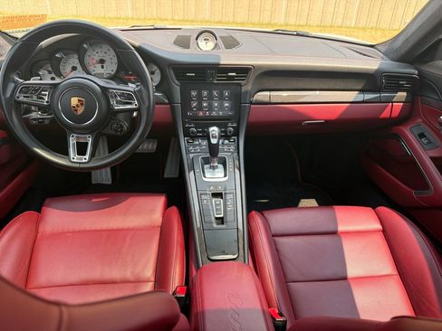 Certified 2018 Porsche 911 Turbo AWD/4WD image 15