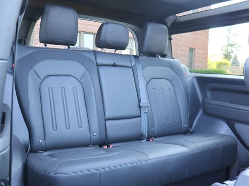 Used 2022 Land Rover Defender 90 X-Dynamic HSE AWD/4WD image 14