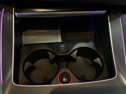 Used 2022 BMW X6 M50i w/ Parking Assistance Package image 25