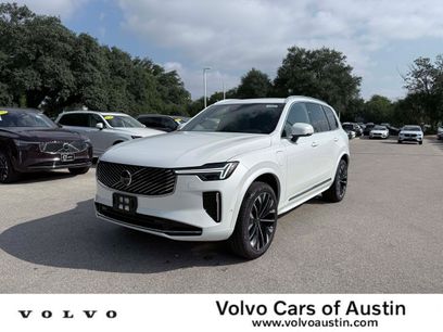 New 2026 Volvo XC90 T8 Plus