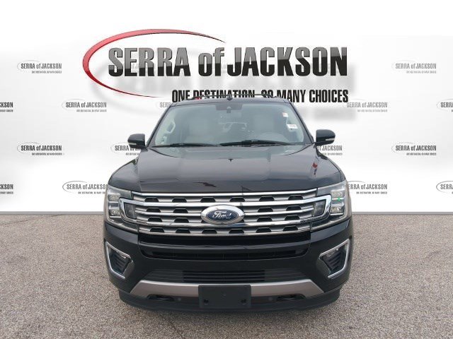 Used 2019 Ford Expedition Max Limited w/ Equipment Group 302A AWD/4WD image 3