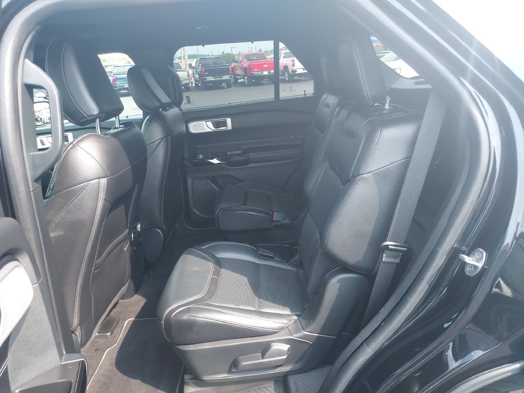 Used 2021 Ford Explorer ST w/ Equipment Group 401A AWD/4WD image 14