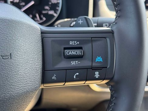 Certified 2026 Nissan Rogue SV AWD/4WD image 21