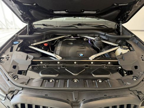 Used 2024 BMW X5 xDrive40i w/ M Sport Package image 66