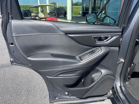 Used 2023 Subaru Forester Premium AWD/4WD image 20