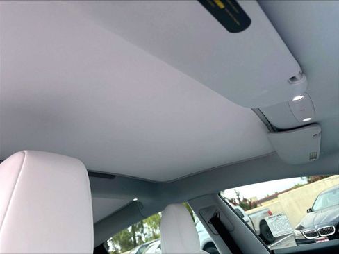Used 2025 Tesla Model 3 Long Range RWD image 23