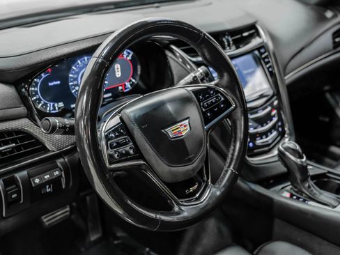 Used 2018 Cadillac CTS V w/ Luxury Package image 25
