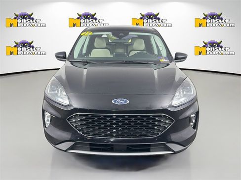Used 2022 Ford Escape SEL image 2