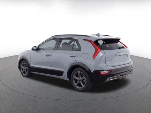 Used 2025 Kia K4 FWD image 7