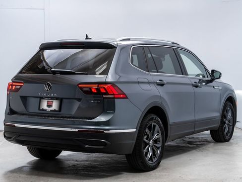Used 2022 Volkswagen Tiguan SE AWD/4WD image 7