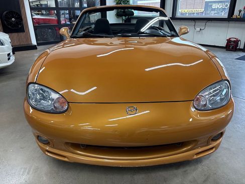 Used 2000 MAZDA MX-5 Miata image 22