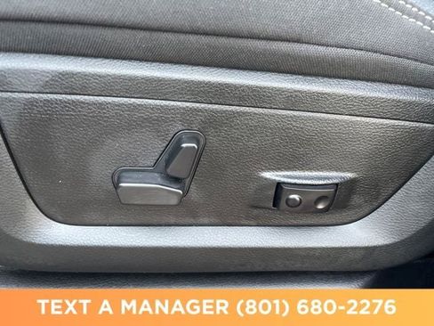 New 2026 RAM 3500 Big Horn AWD/4WD image 20