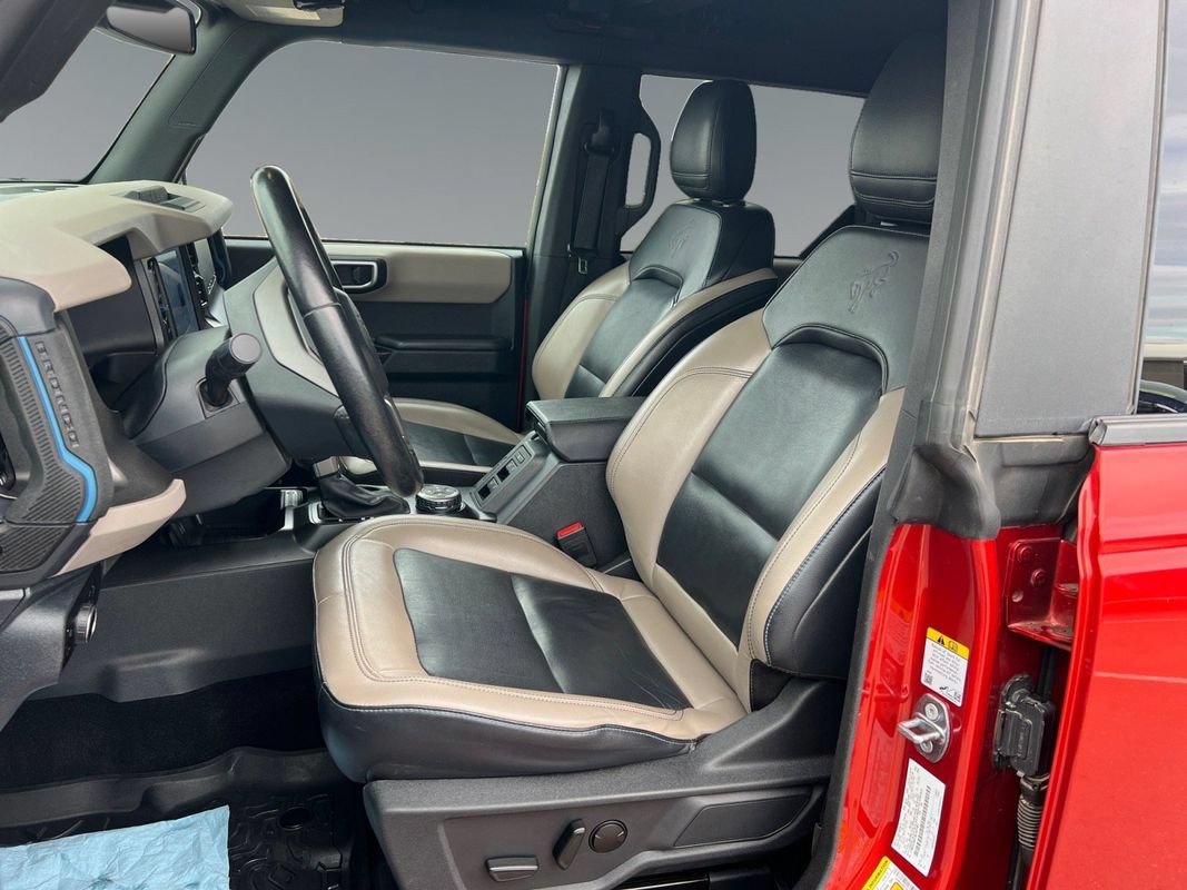 Used 2024 Ford Bronco Wildtrak AWD/4WD image 9