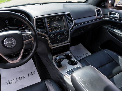 Used 2015 Jeep Grand Cherokee Limited w/ Luxury Group II AWD/4WD image 36
