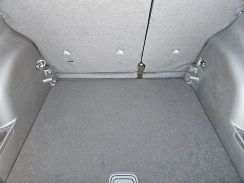 New 2026 Jeep Compass Latitude image 28