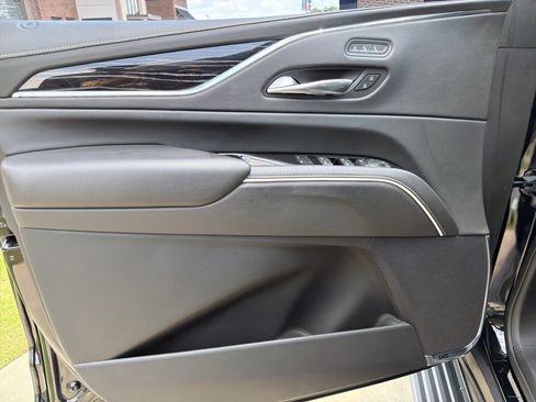 Used 2021 Cadillac Escalade Sport w/ Driver Assist Tech Package AWD/4WD image 10