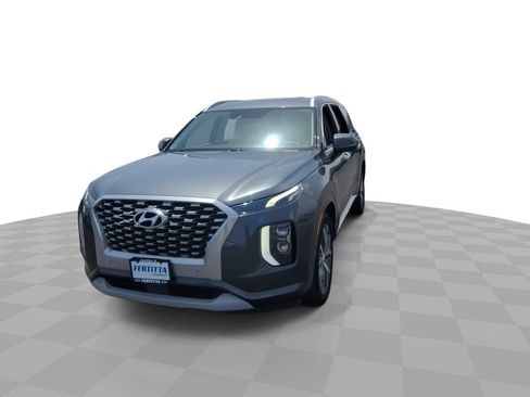 Used 2021 Hyundai Palisade Limited FWD image 3