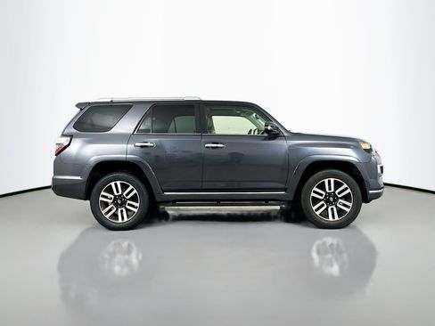 Used 2016 Toyota 4Runner Limited AWD/4WD image 8