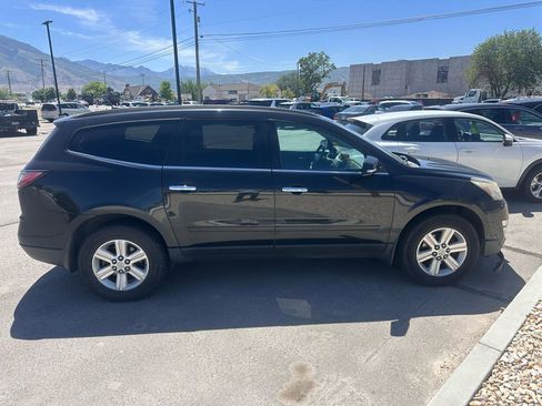 Used 2013 Chevrolet Traverse LT FWD image 7