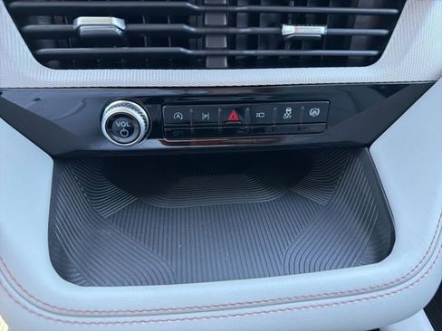New 2026 Ford Explorer Active RWD image 17