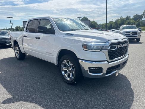 Used 2026 RAM 1500 Big Horn AWD/4WD image 11