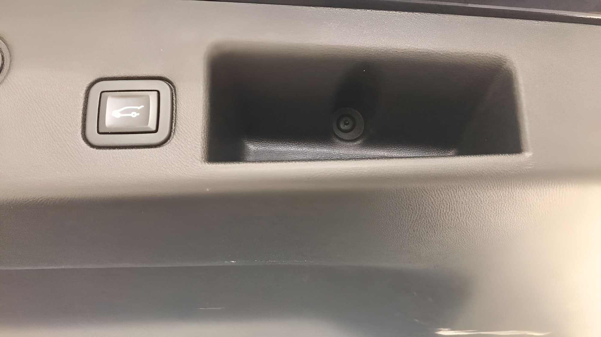Used 2019 Chevrolet Equinox LT FWD image 13