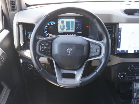Used 2023 Ford Bronco Wildtrak AWD/4WD image 27
