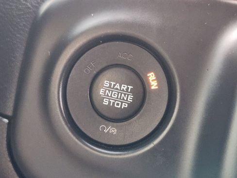 Used 2018 Jeep Wrangler Unlimited Rubicon w/ Dual Top Group image 23