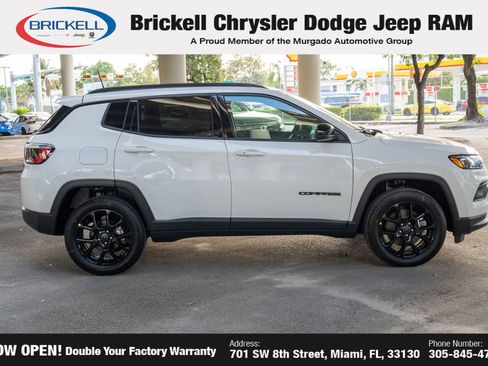 New 2026 Jeep Compass Latitude image 4