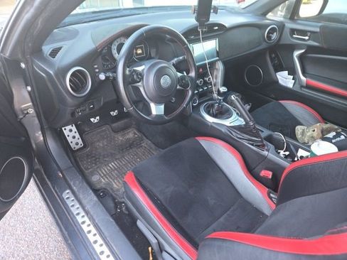 Used 2020 Toyota 86 image 8