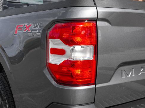 New 2025 Ford Maverick XLT w/ XLT Luxury Package image 18