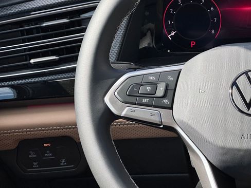 New 2026 Volkswagen Atlas Cross Sport SEL image 16