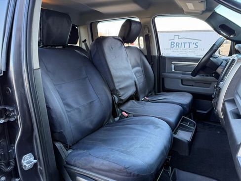 Used 2018 RAM 1500 Classic SLT image 25