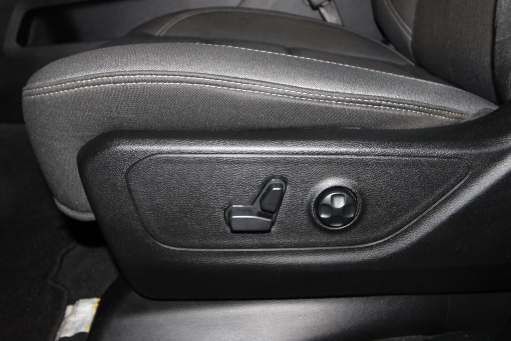Used 2021 RAM 1500 Big Horn AWD/4WD image 7