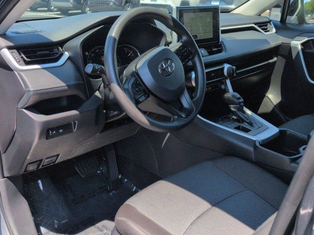 Certified 2025 Toyota RAV4 XLE AWD/4WD image 9