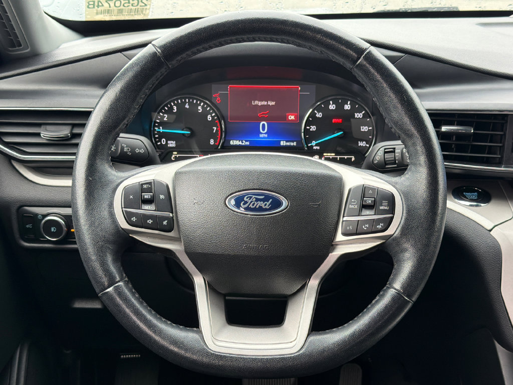 Used 2023 Ford Explorer XLT w/ Equipment Group 202A AWD/4WD image 24