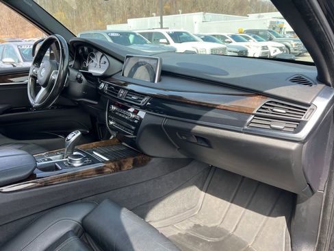 Used 2018 BMW X5 xDrive35i AWD/4WD image 25