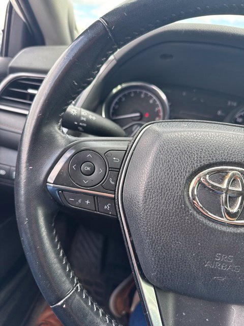 Used 2019 Toyota Camry XLE w/ Navigation Package FWD image 18