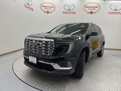 Used 2025 GMC Acadia Denali FWD image 2