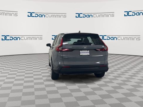 Used 2023 Honda CR-V LX image 7