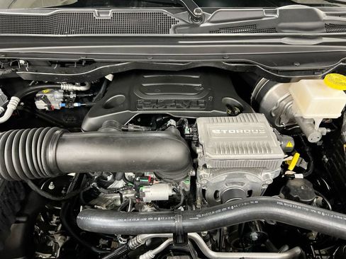 Used 2024 RAM 1500 Big Horn AWD/4WD image 23