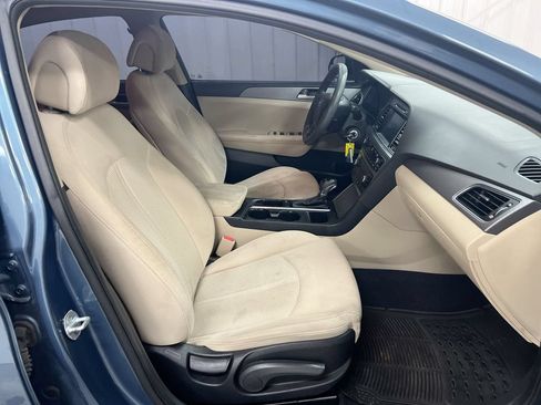 Used 2016 Hyundai Sonata SE FWD image 21