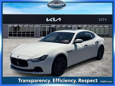 Used 2017 Maserati Ghibli S Q4 AWD/4WD image 4