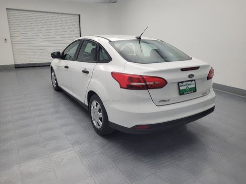 Used 2016 Ford Focus S FWD image 5