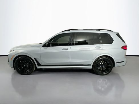 New 2026 BMW X7 M60i image 8