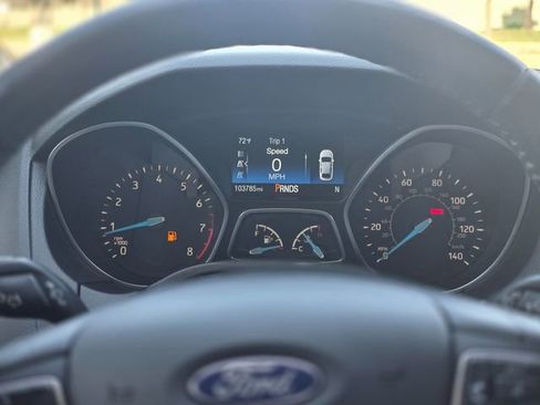 Used 2017 Ford Focus Titanium image 25