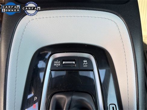 Used 2024 Toyota Corolla SE w/ SE Package image 34