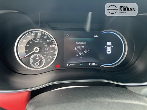 Used 2023 Genesis G70 3.3T w/ Sport Prestige Package RWD image 11