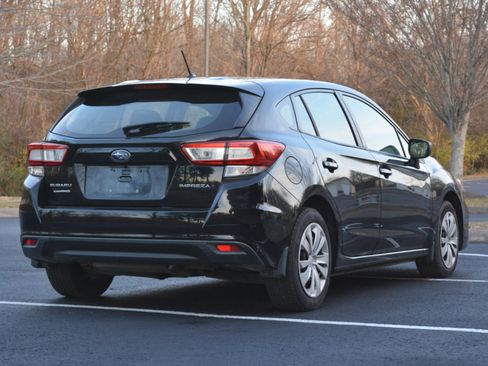 Used 2018 Subaru Impreza 2.0i image 5