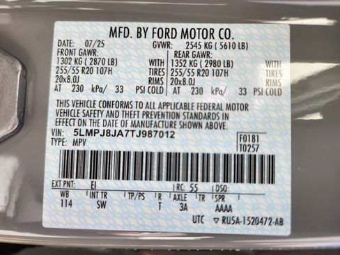 New 2026 Lincoln Nautilus Premier w/ Jet Appearance Package image 22